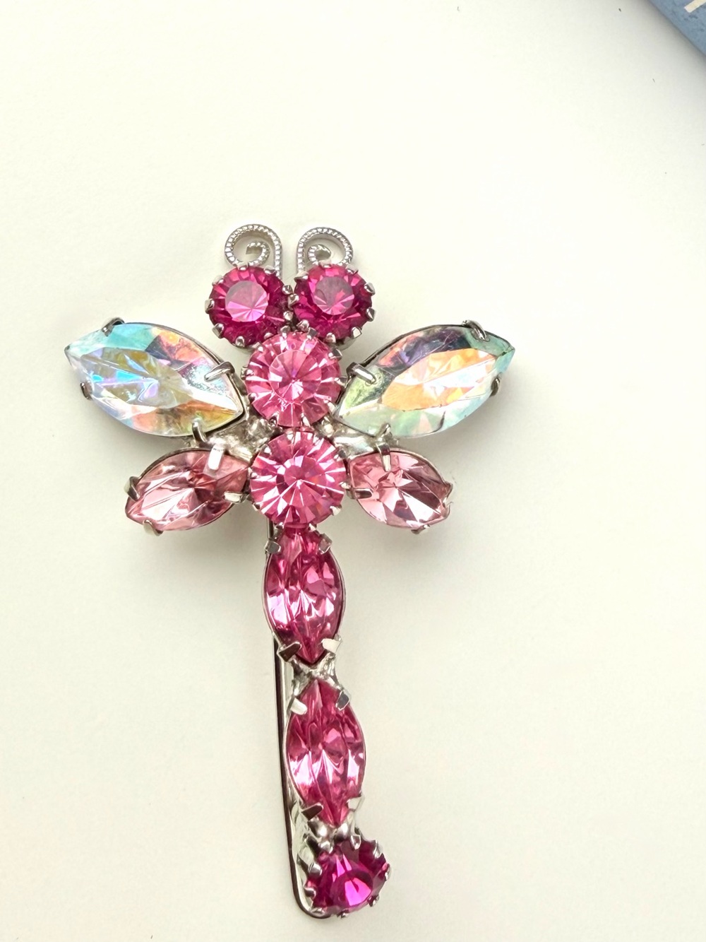 Tarina Tarantino Vintage 
90’s it Girl Pink Rhinestone Dragonfly Hair Clip